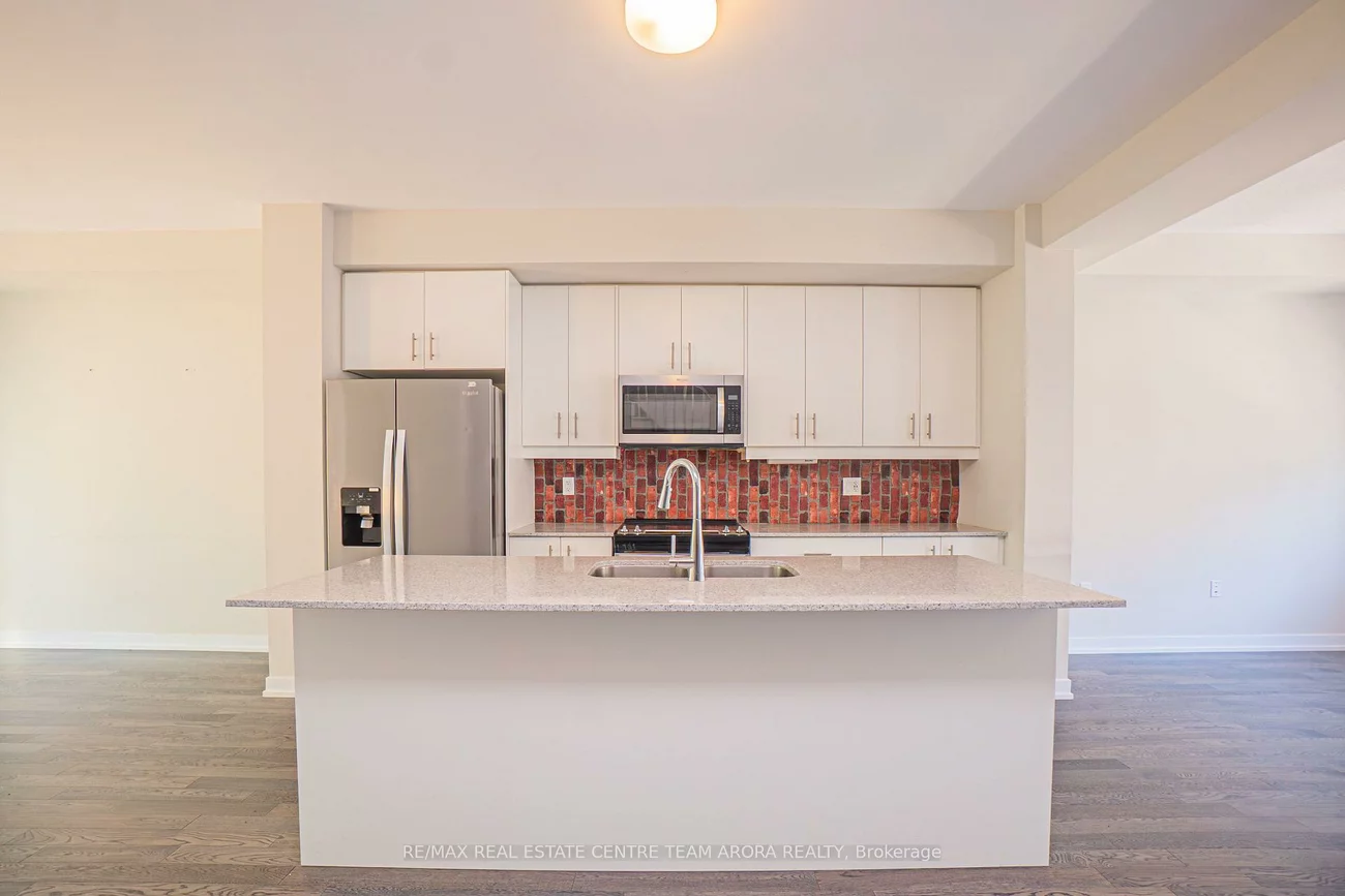 9, Folcroft, Credit Valley, Brampton