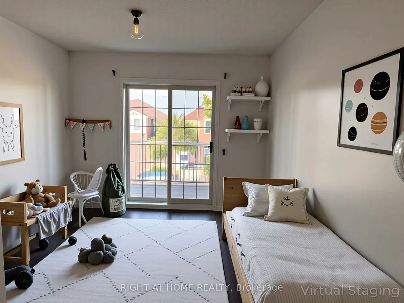 22, Tiller, Fletcher's Creek Village, Brampton