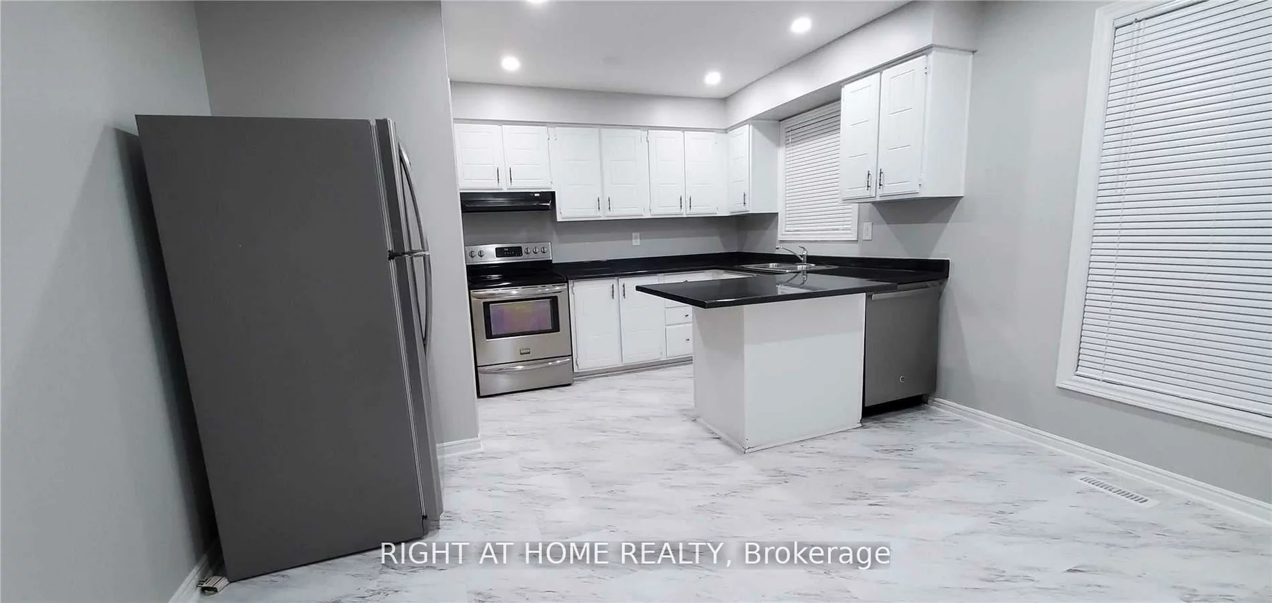 47, Salisbury, Brampton North, Brampton