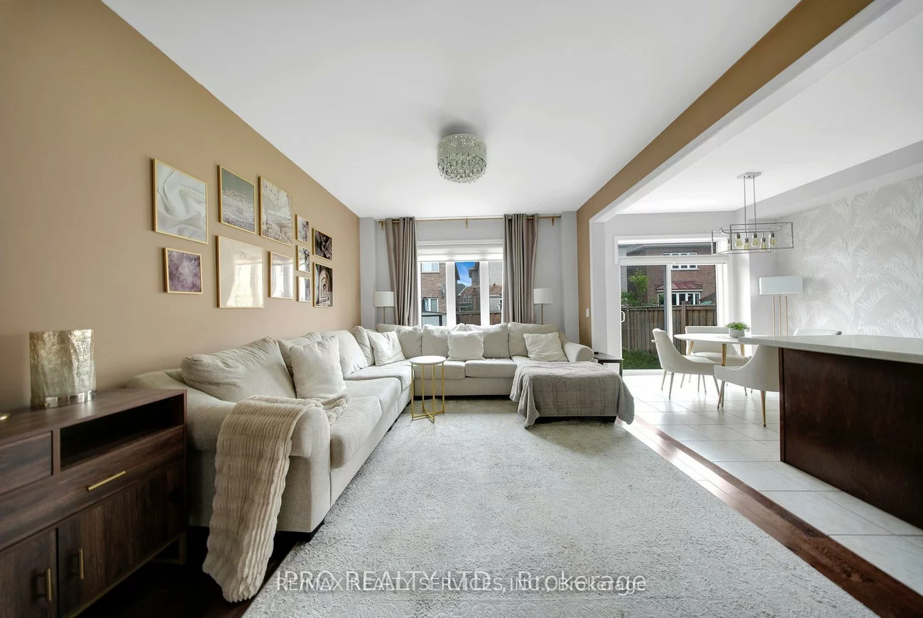 12, Goodsway, Northwest Brampton, Brampton
