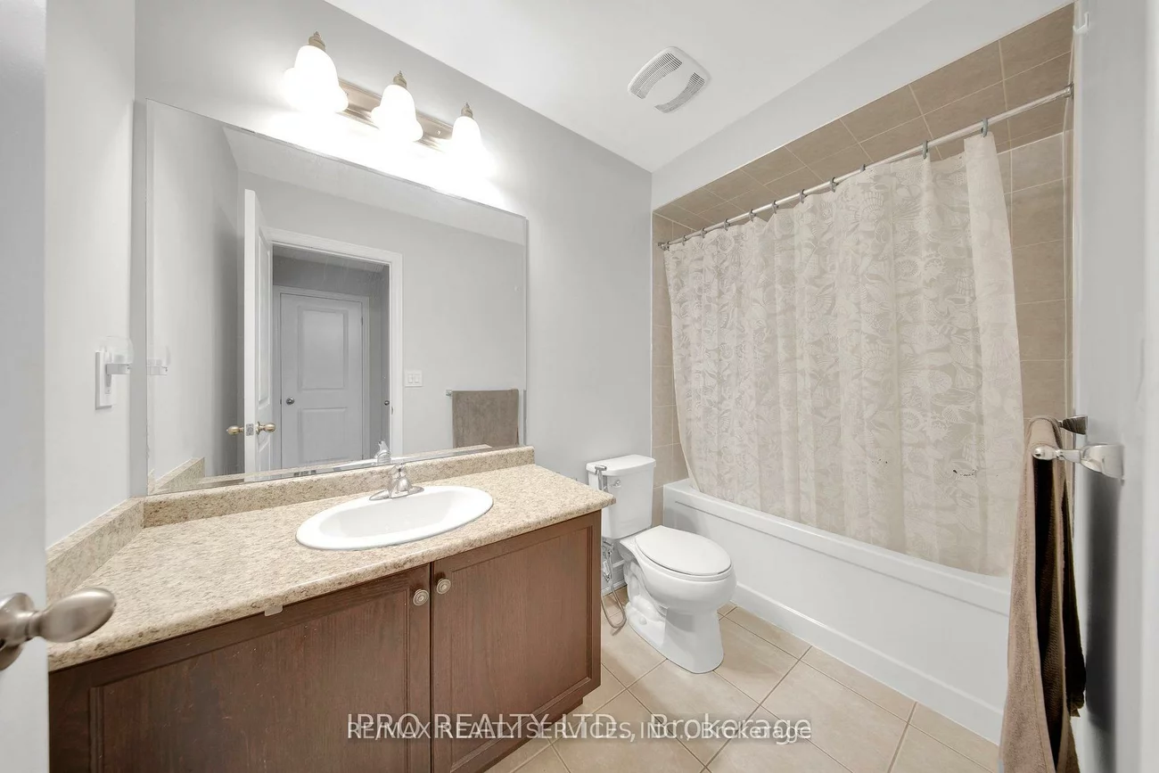 12, Goodsway, Northwest Brampton, Brampton