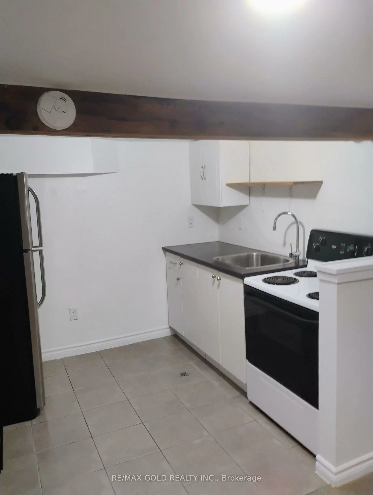 70, West, Downtown Brampton, Brampton