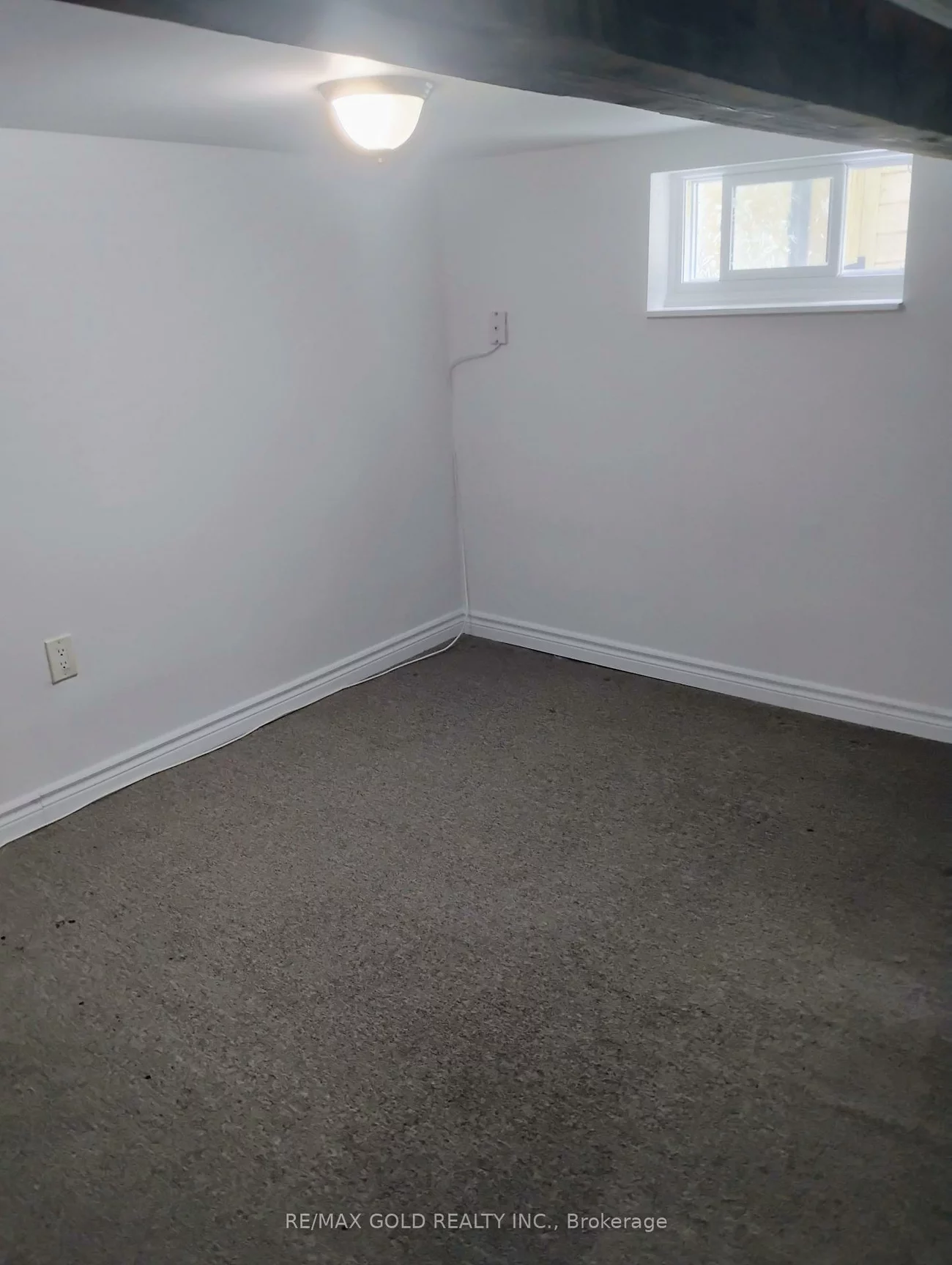 70, West, Downtown Brampton, Brampton