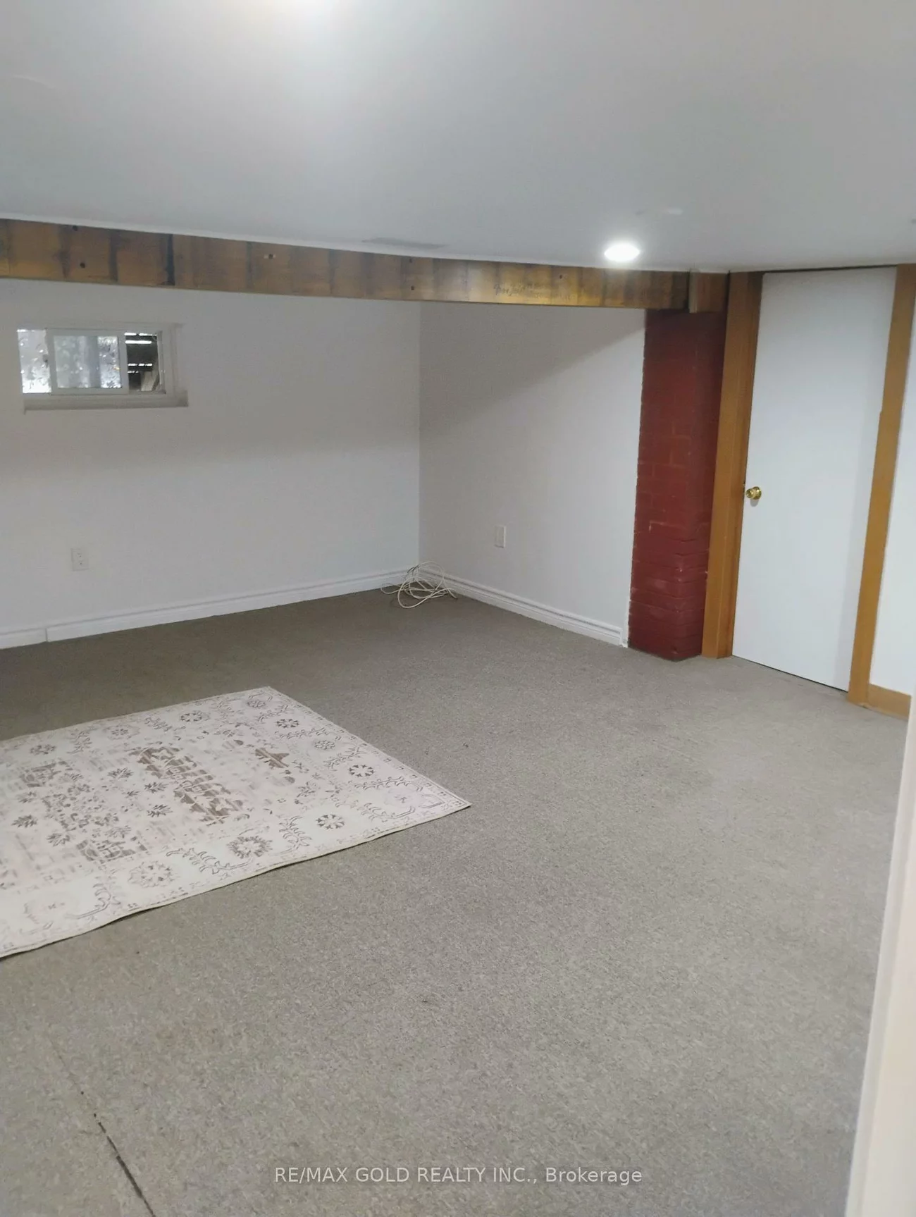 70, West, Downtown Brampton, Brampton