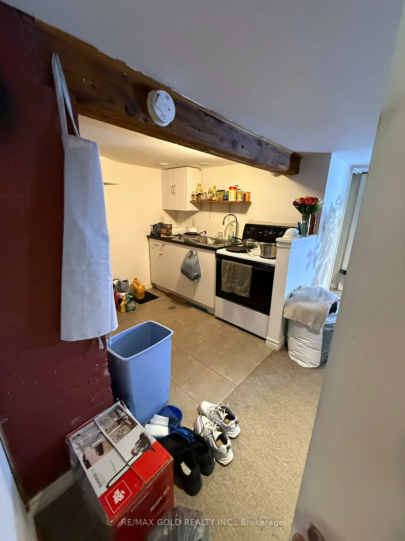 70, West, Downtown Brampton, Brampton