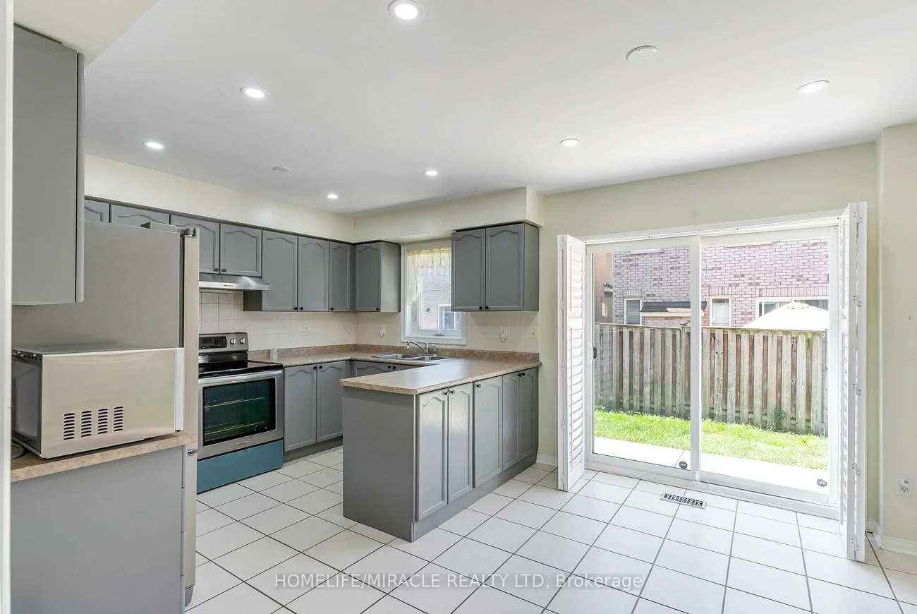 14, Galveston, Fletcher's Meadow, Brampton