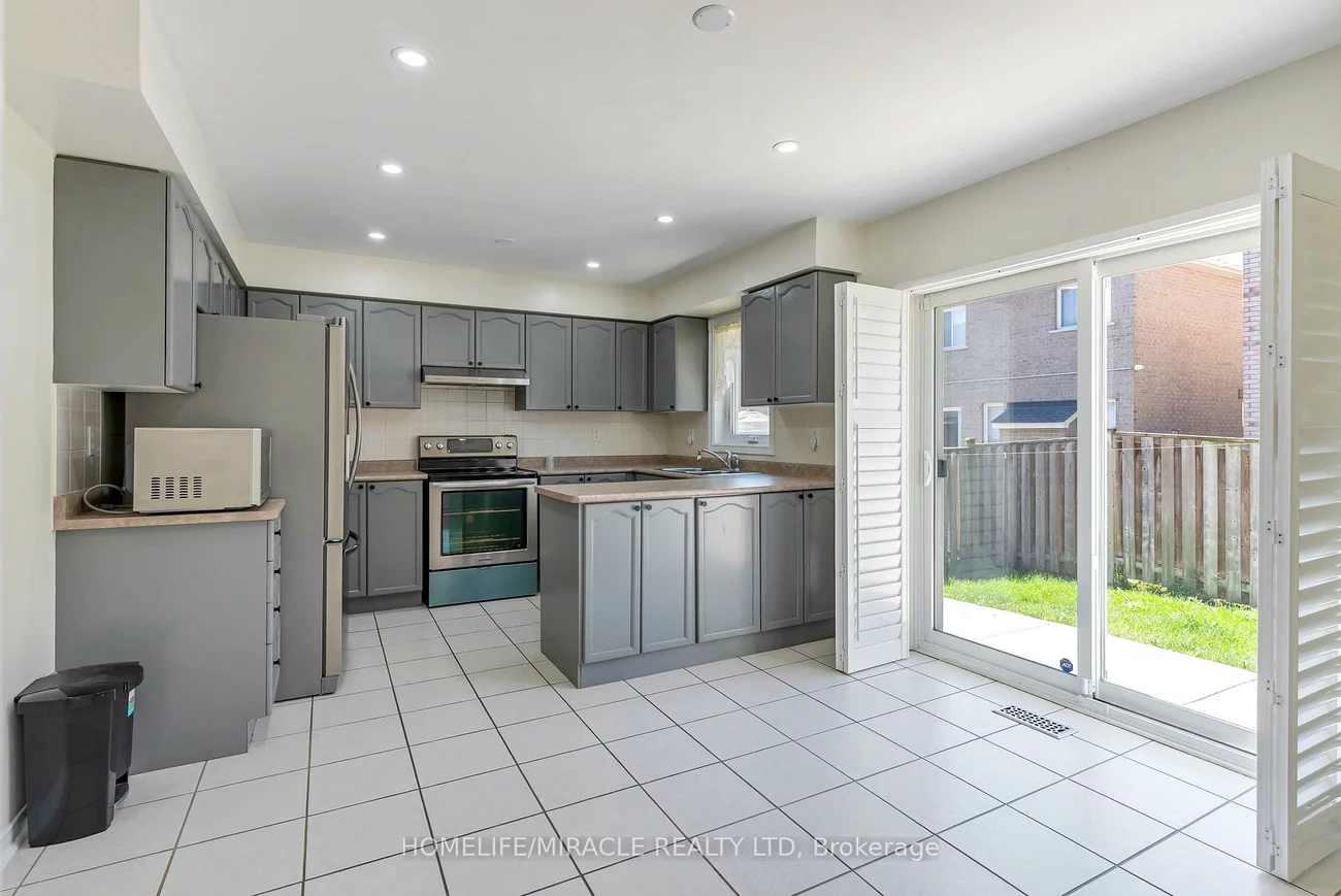 14, Galveston, Fletcher's Meadow, Brampton