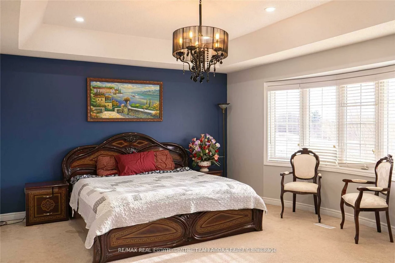 46, Fahey, Bram West, Brampton