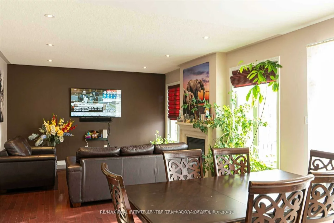 46, Fahey, Bram West, Brampton