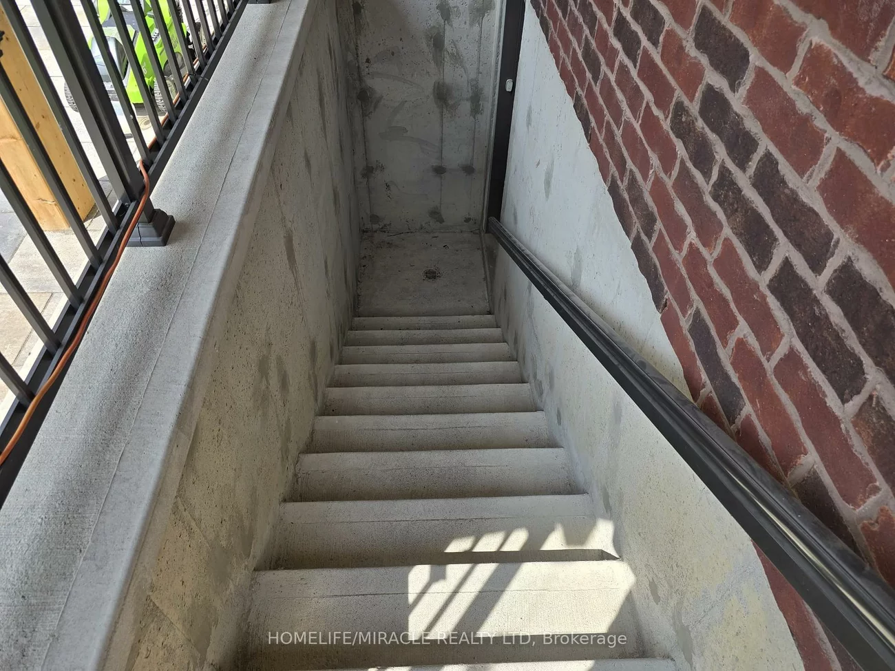 16, Hawtrey Rd (Basement), Northwest Brampton, Brampton