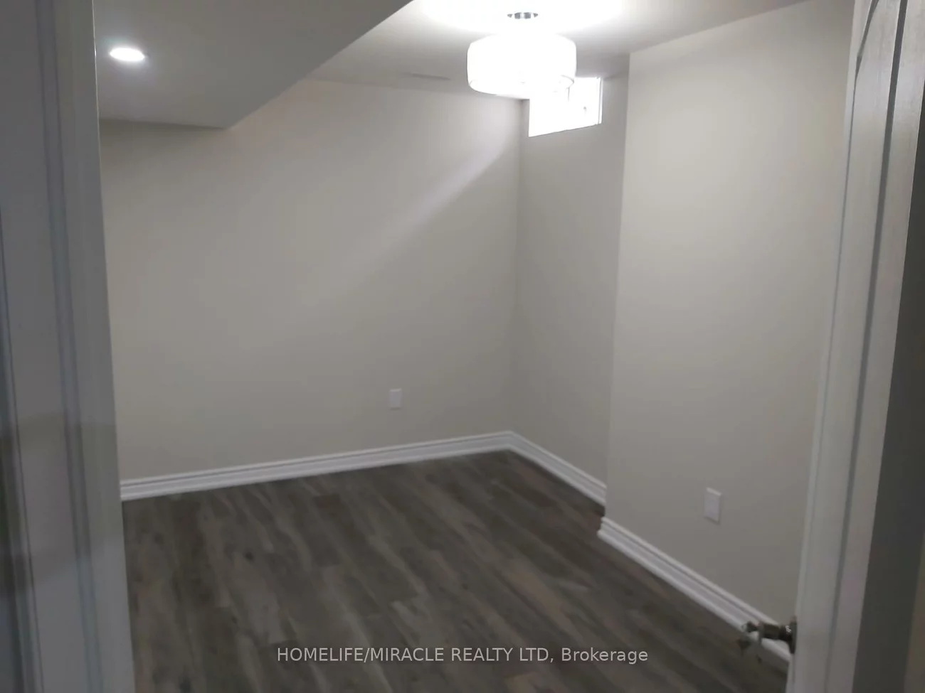 16, Hawtrey Rd (Basement), Northwest Brampton, Brampton