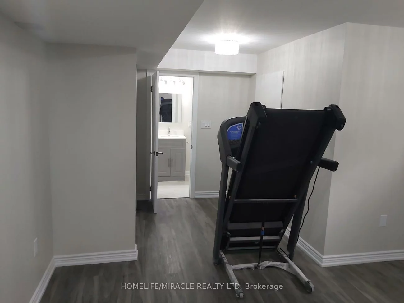 16, Hawtrey Rd (Basement), Northwest Brampton, Brampton