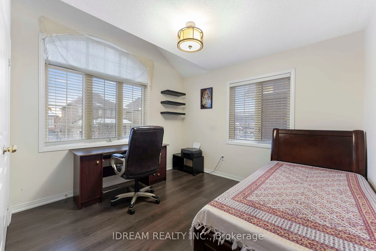 80, Fallmeadow, Credit Valley, Brampton