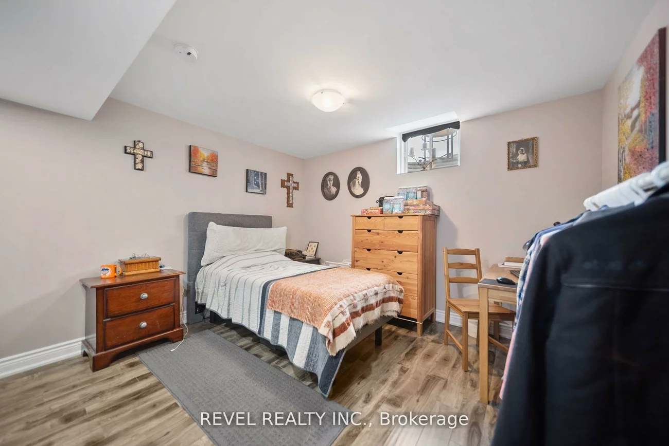 31, Saint Hubert, Vales of Castlemore North, Brampton