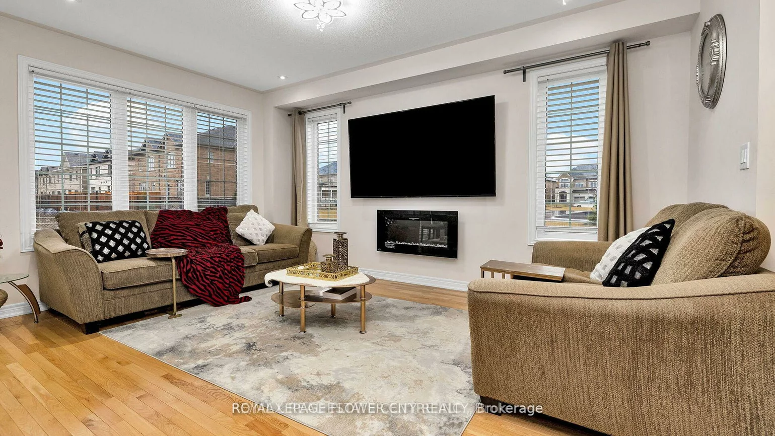 38, Clunburry, Northwest Brampton, Brampton