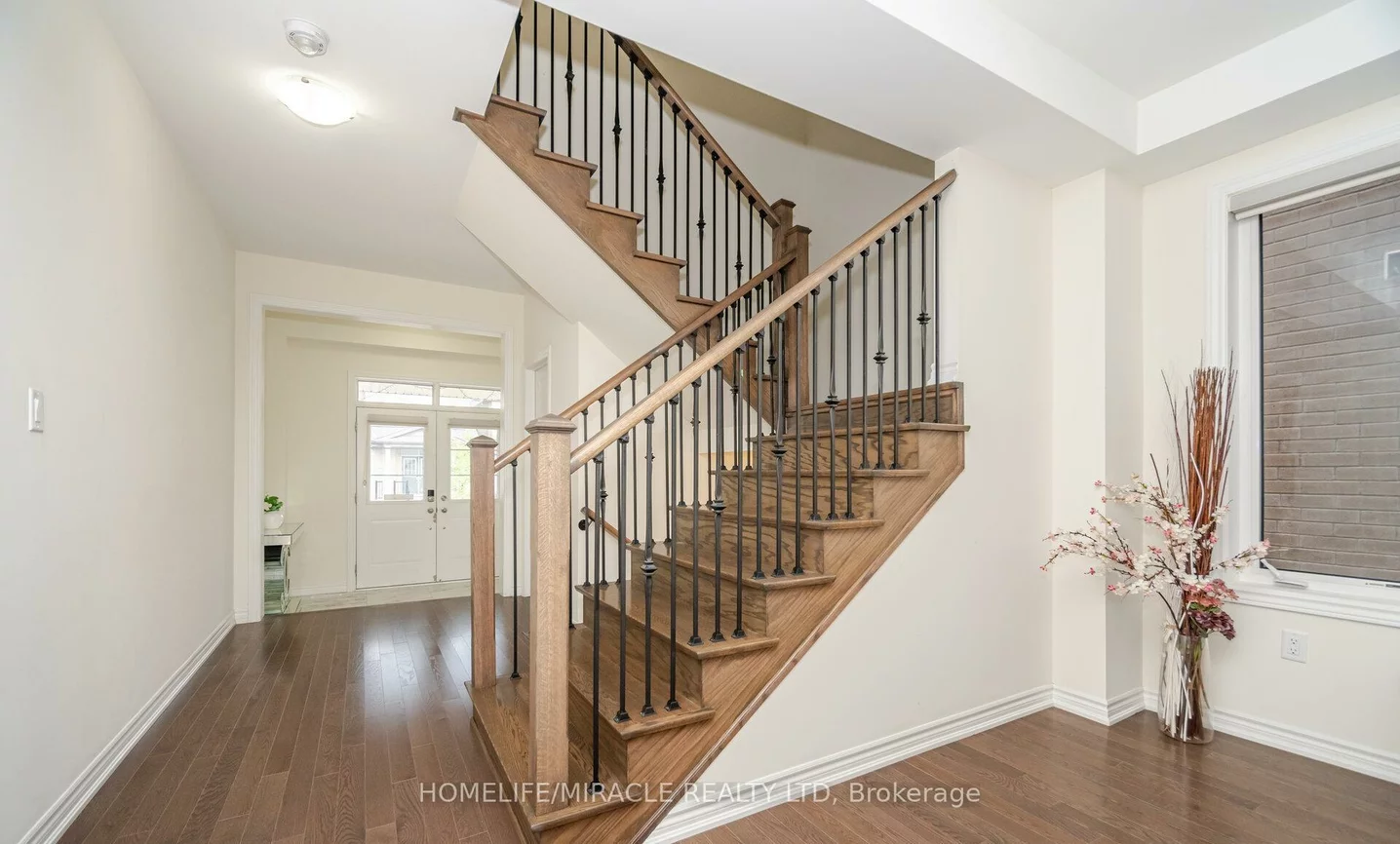 7, Aldenham, Credit Valley, Brampton