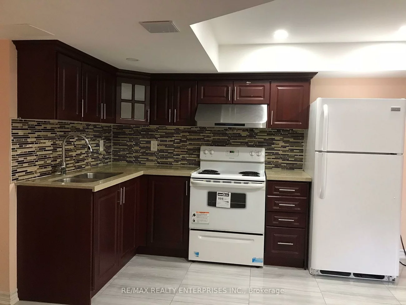 10, Chesterwood, Credit Valley, Brampton