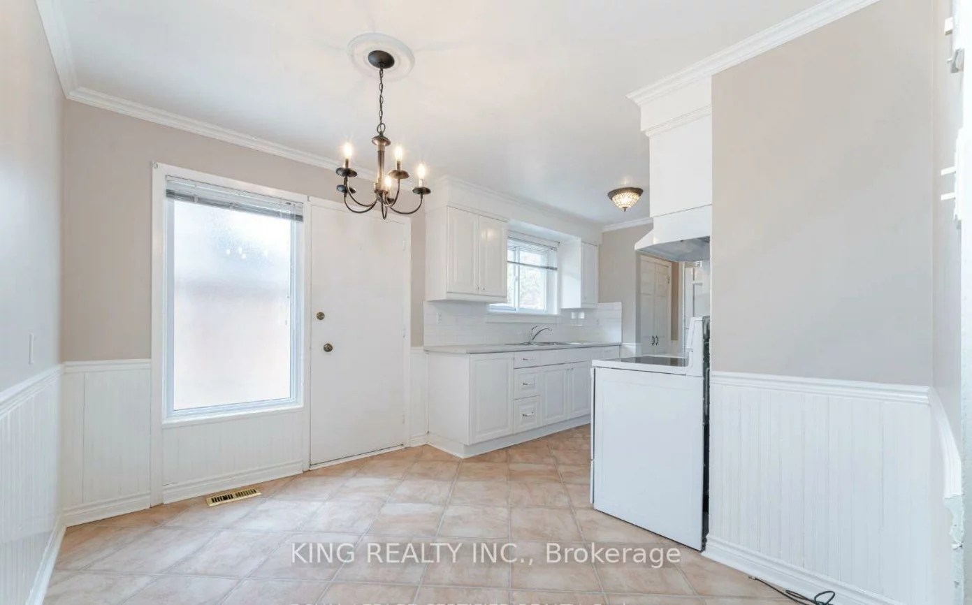 43, Grange, Northwood Park, Brampton