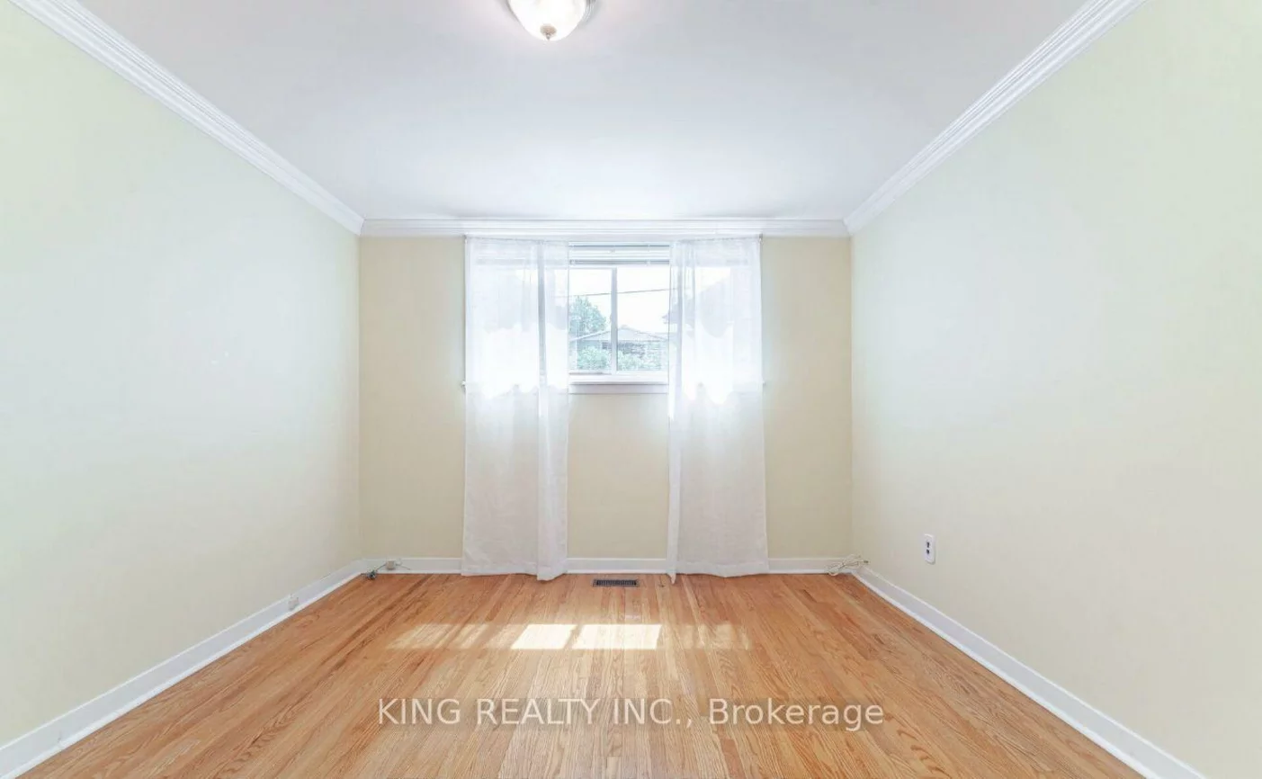 43, Grange, Northwood Park, Brampton