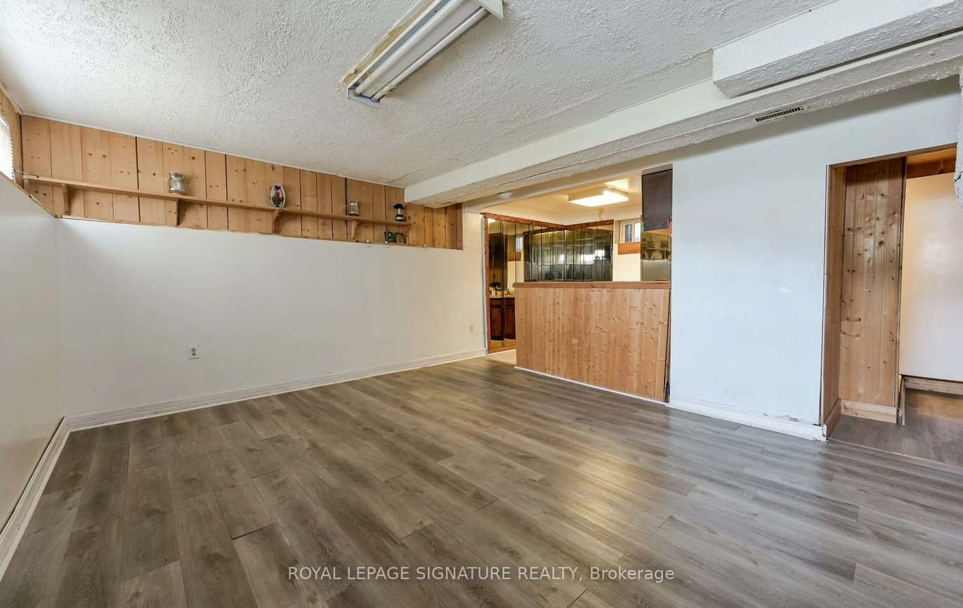 10, Heatherside, Central Park, Brampton