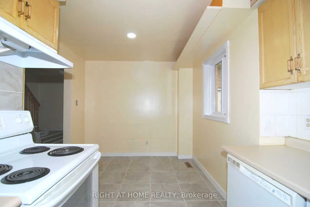 158, Toba, Heart Lake East, Brampton