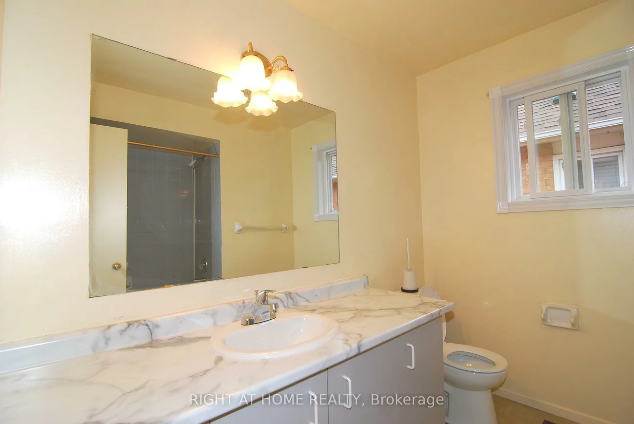 158, Toba, Heart Lake East, Brampton