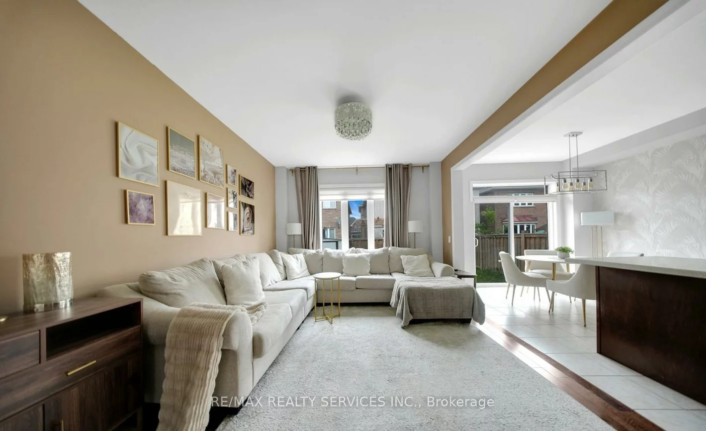 12, Goodsway, Northwest Brampton, Brampton