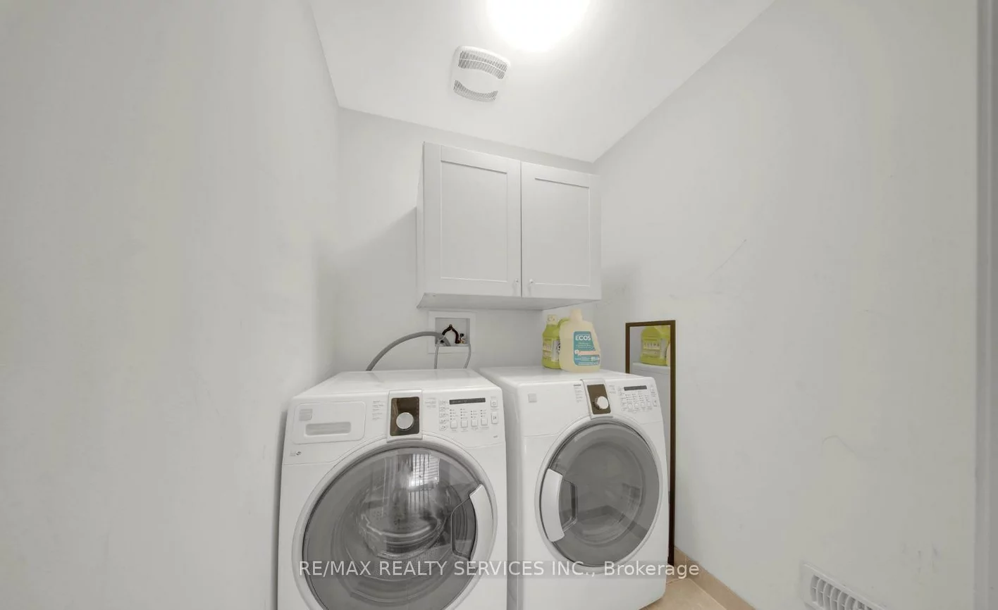 12, Goodsway, Northwest Brampton, Brampton