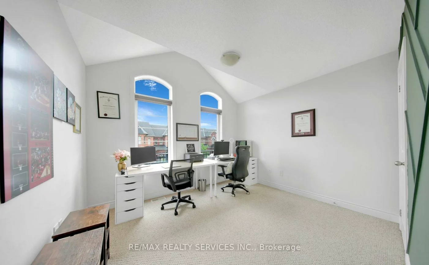 12, Goodsway, Northwest Brampton, Brampton