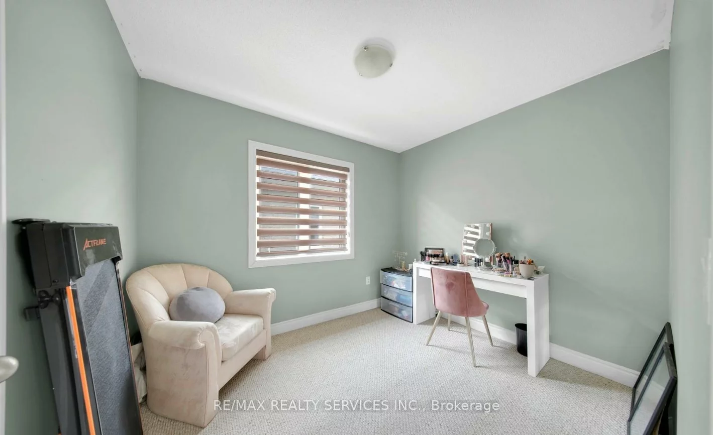 12, Goodsway, Northwest Brampton, Brampton