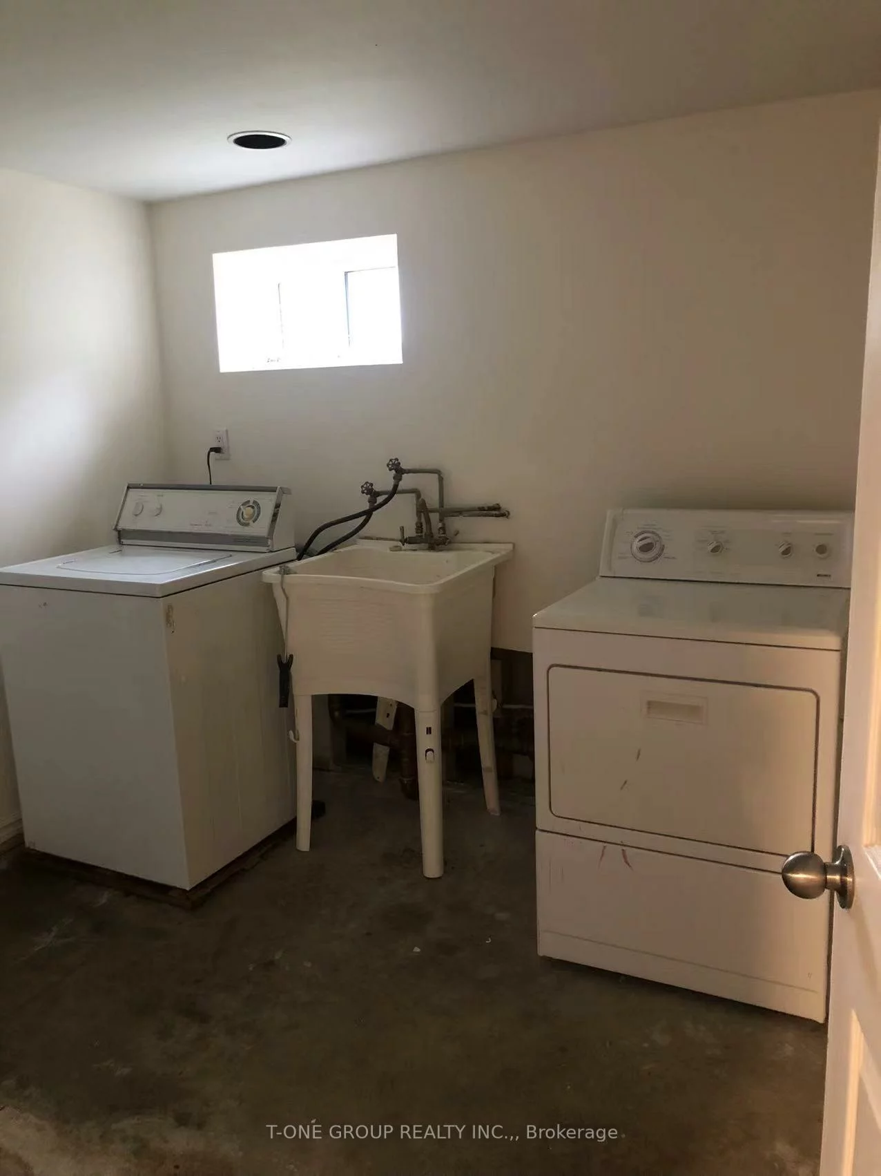 32, Flowertown, Northwood Park, Brampton