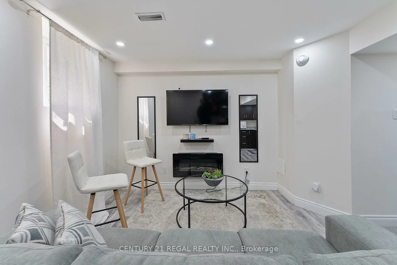 43, Tollgate, Heart Lake East, Brampton