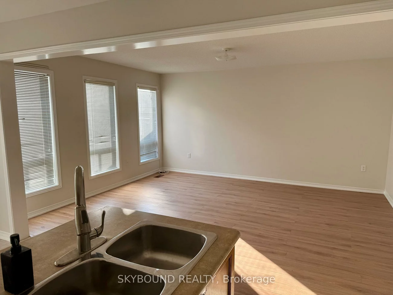 12, Sled Dog, Sandringham-Wellington, Brampton