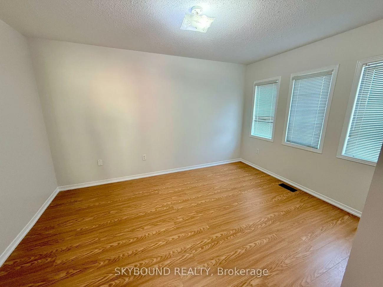 12, Sled Dog, Sandringham-Wellington, Brampton