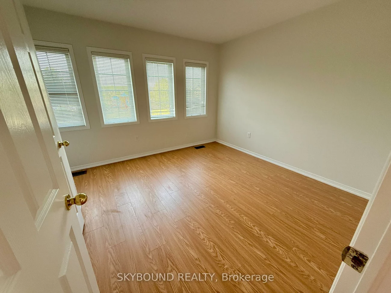 12, Sled Dog, Sandringham-Wellington, Brampton