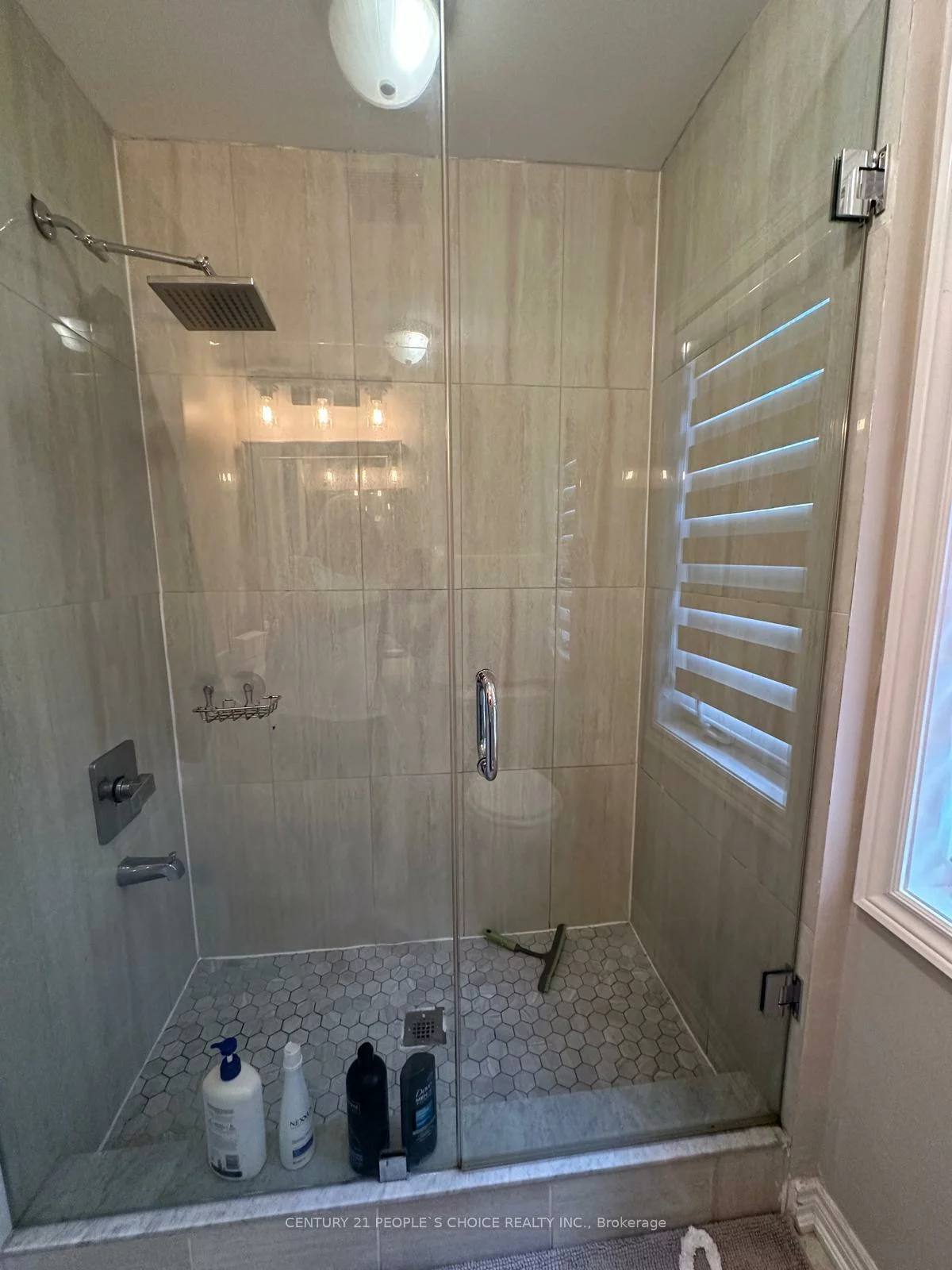 70, Hogan Manor, Northwest Brampton, Brampton