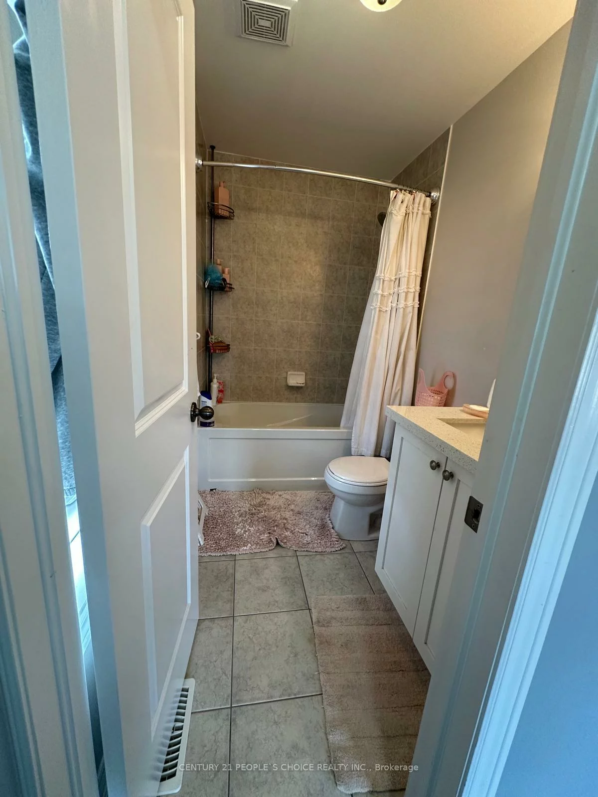 70, Hogan Manor, Northwest Brampton, Brampton