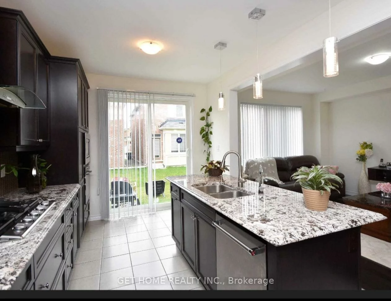 25, Troyer, Northwest Brampton, Brampton