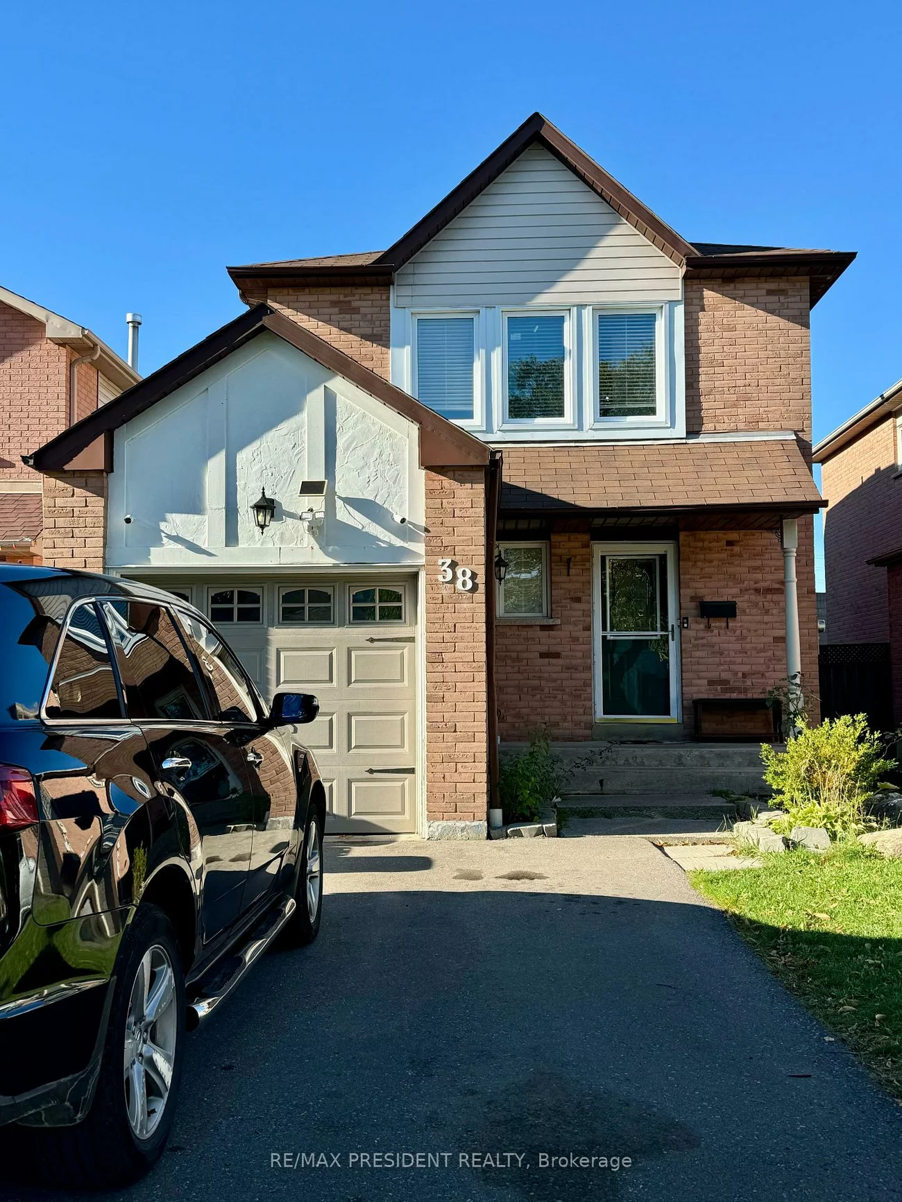 38, Nectarine, Westgate, Brampton