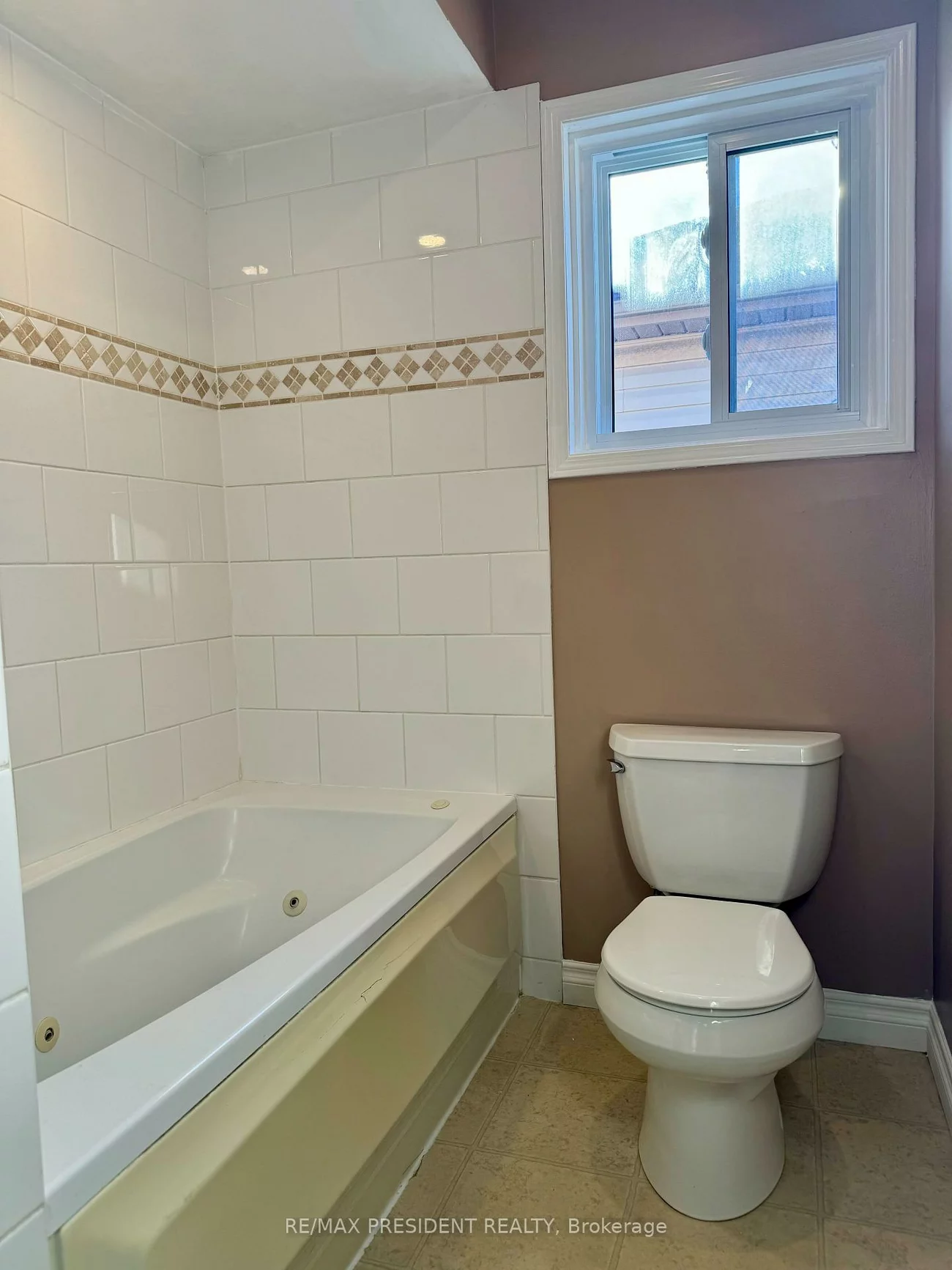 38, Nectarine, Westgate, Brampton