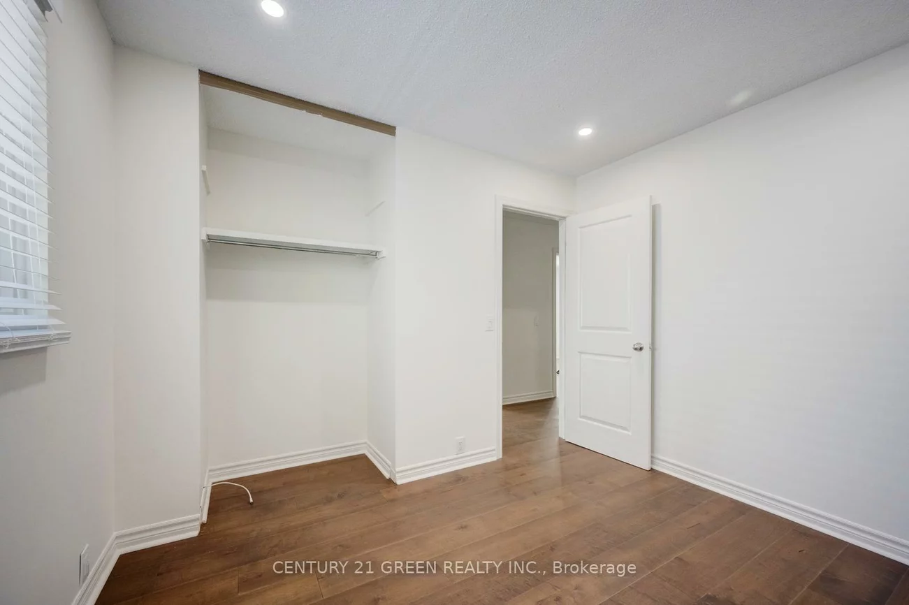 22, Davenrich, Heart Lake East, Brampton