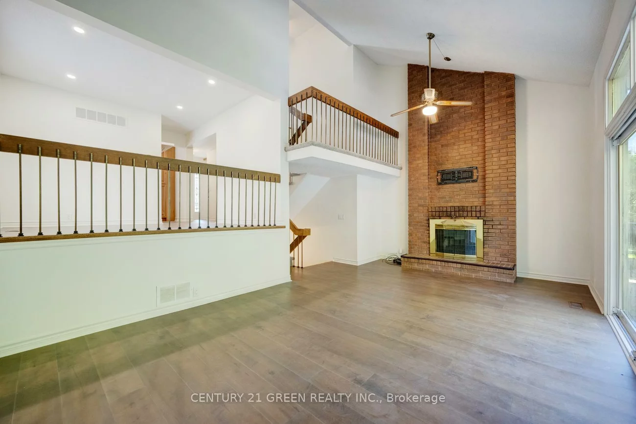 22, Davenrich, Heart Lake East, Brampton