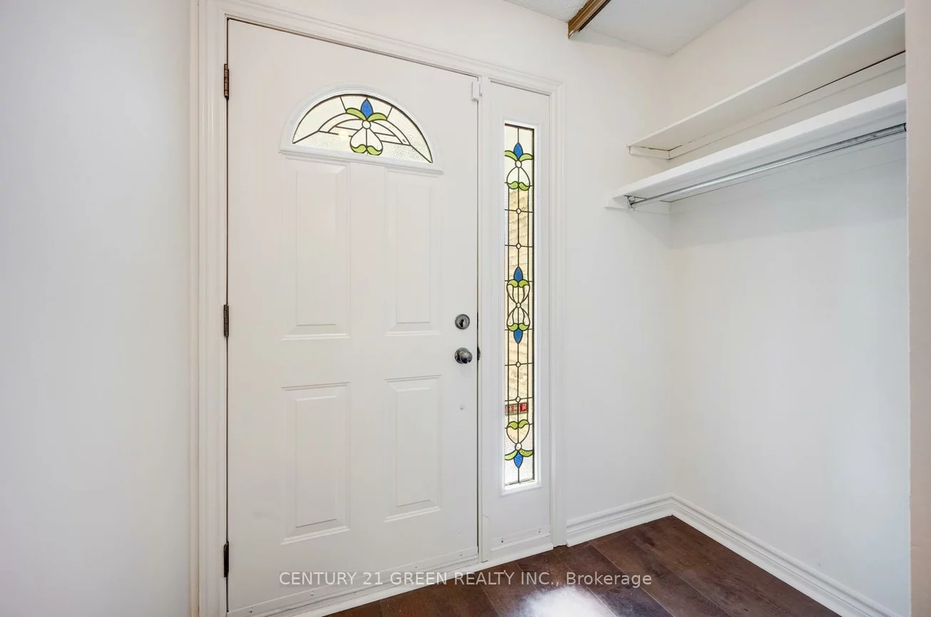 22, Davenrich, Heart Lake East, Brampton