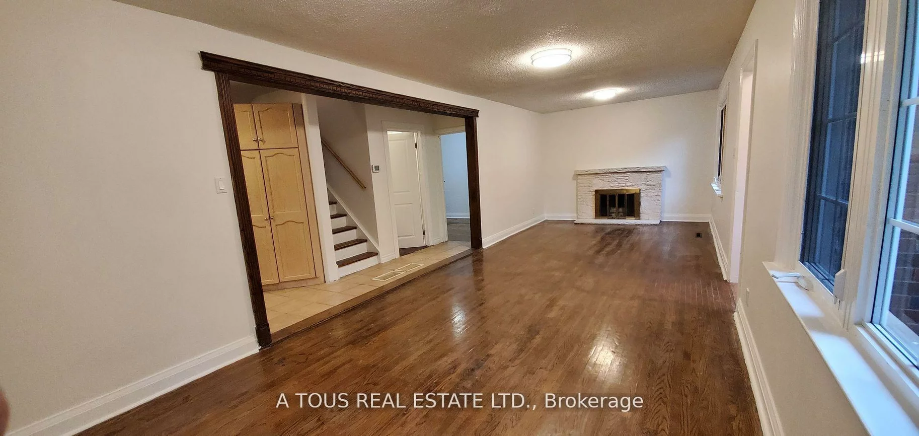 12, Armstrong, Downtown Brampton, Brampton