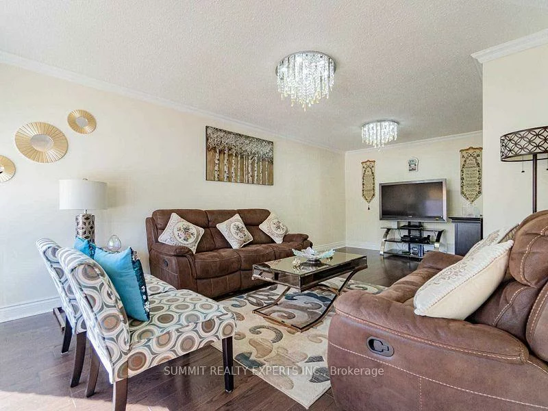 76, Kingswood, Brampton North, Brampton