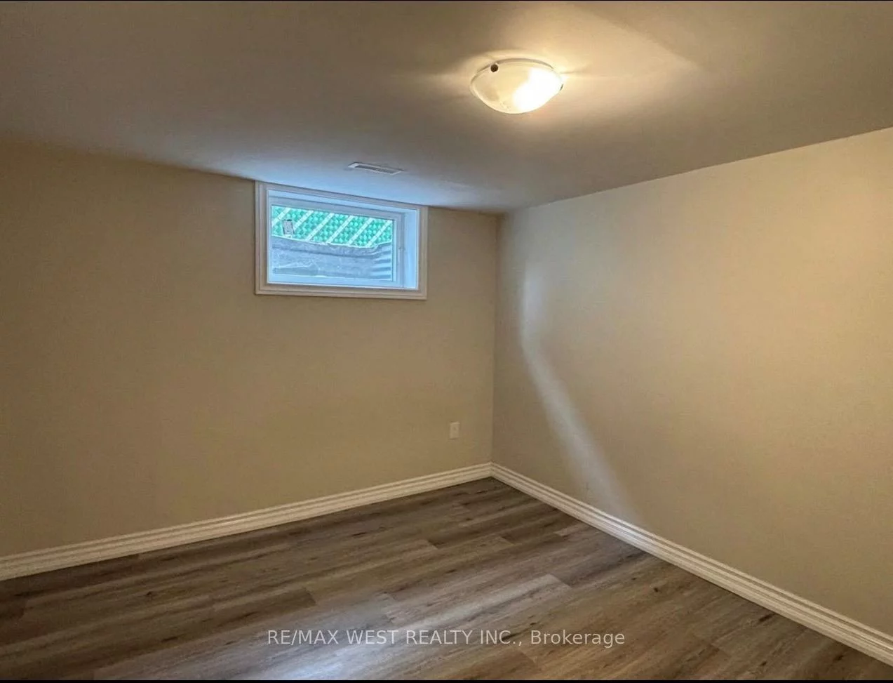 4, Dantek, Brampton North, Brampton