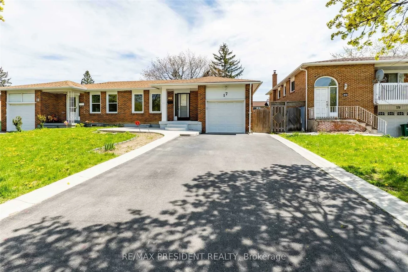 17, Manitou, Central Park, Brampton
