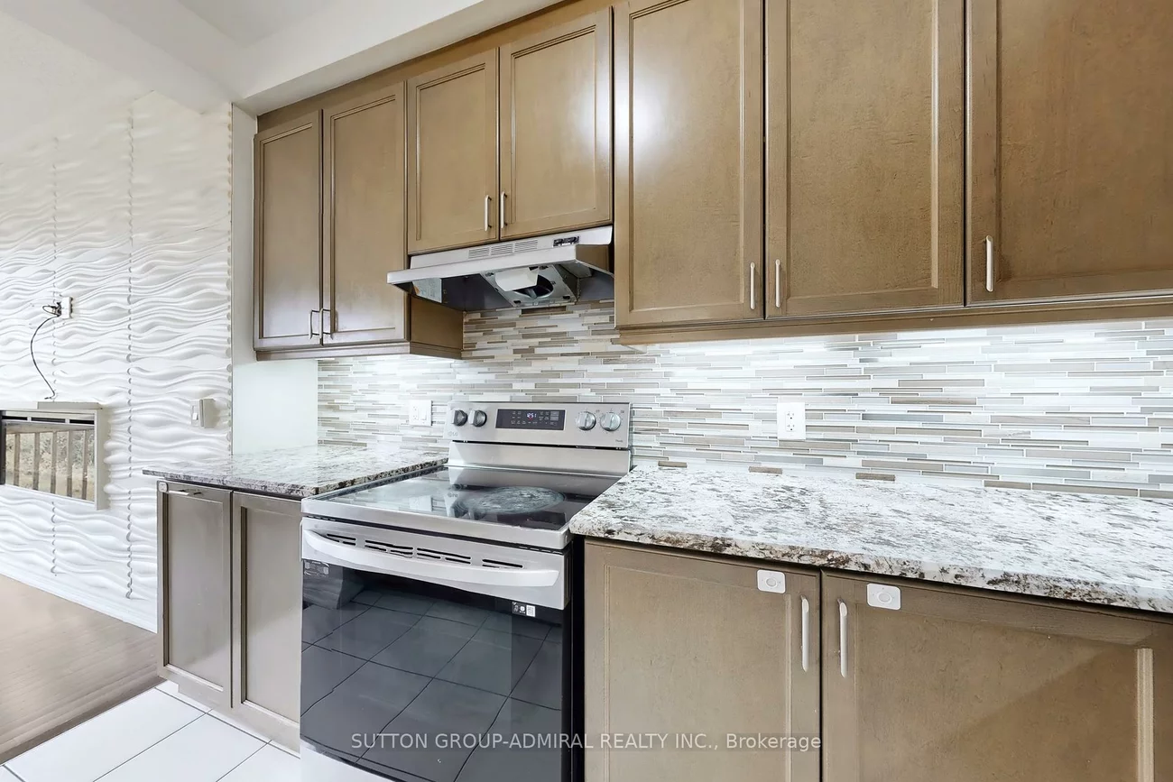 74, Davenfield, Bram East, Brampton