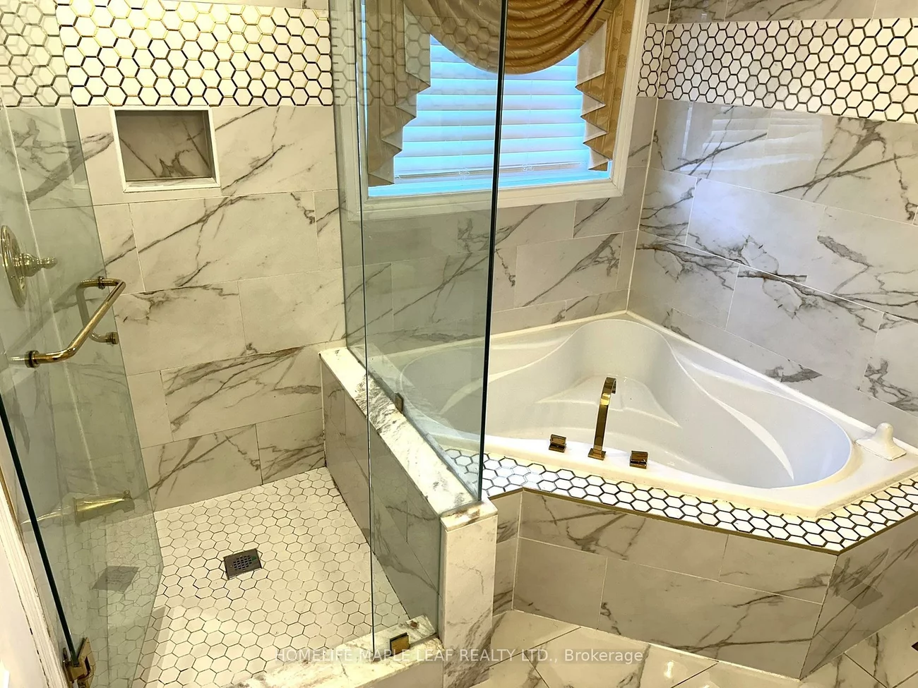 72, Four Seasons, Fletcher's Meadow, Brampton