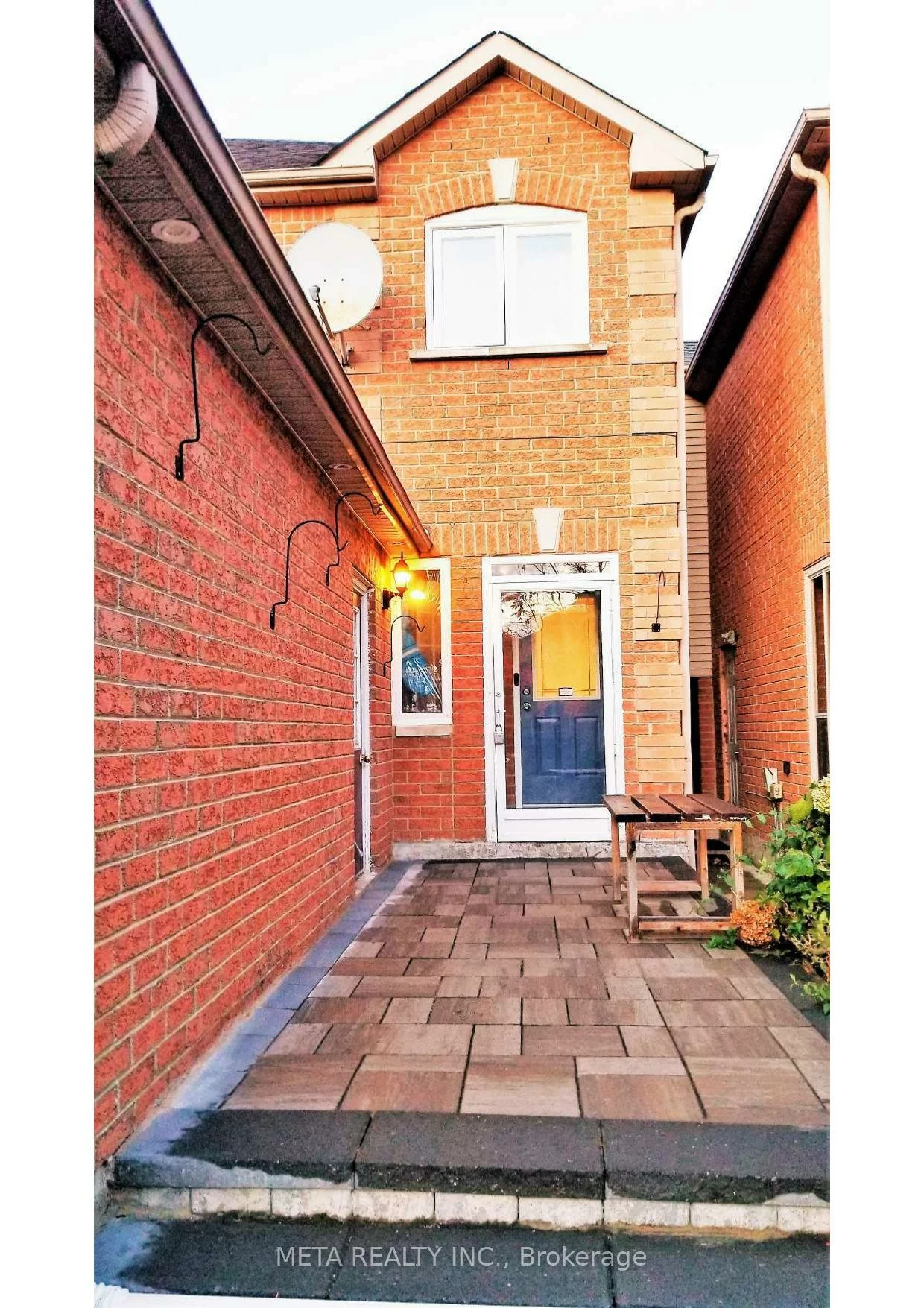 108, Lent, Fletcher's West, Brampton